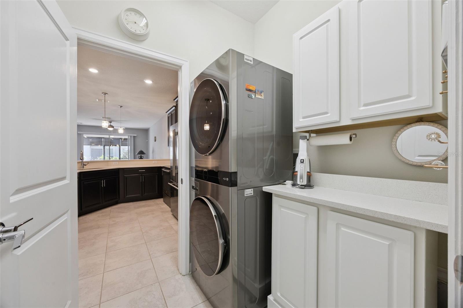 Image 23 of 48 For 3008 Caneel Street