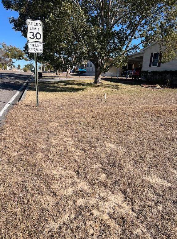 Image 5 of 5 For 16059 Brookridge Boulevard