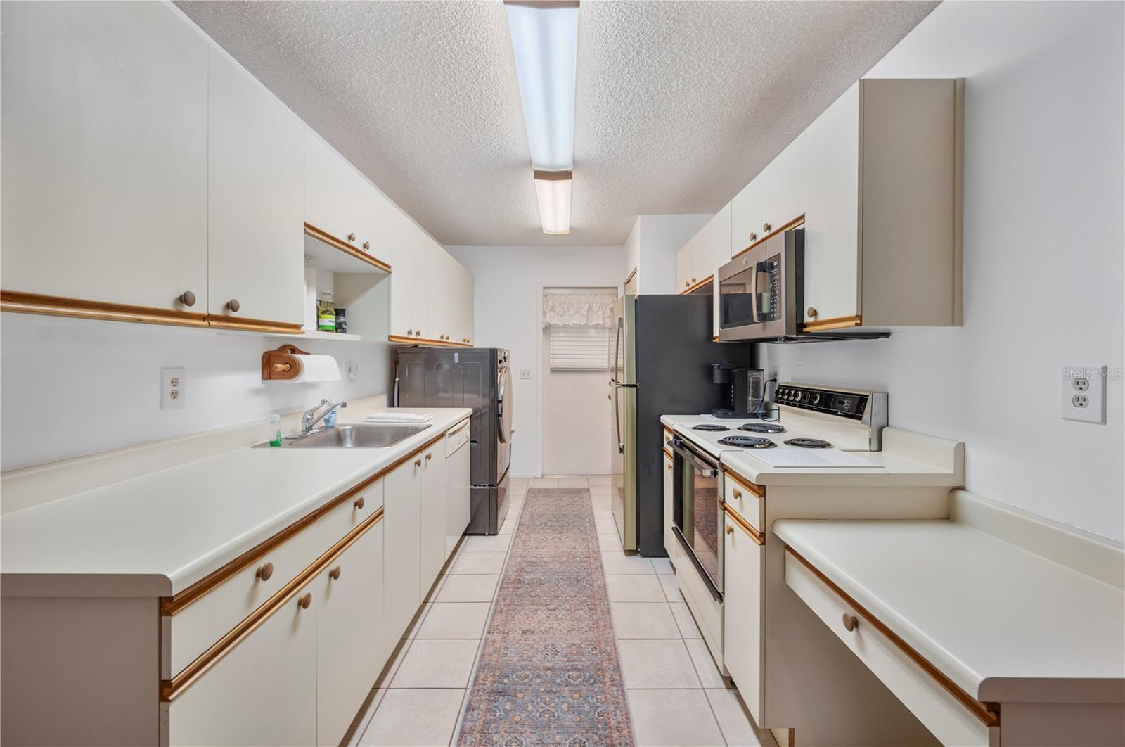 Image 7 of 36 For 205 Winter Ridge Boulevard