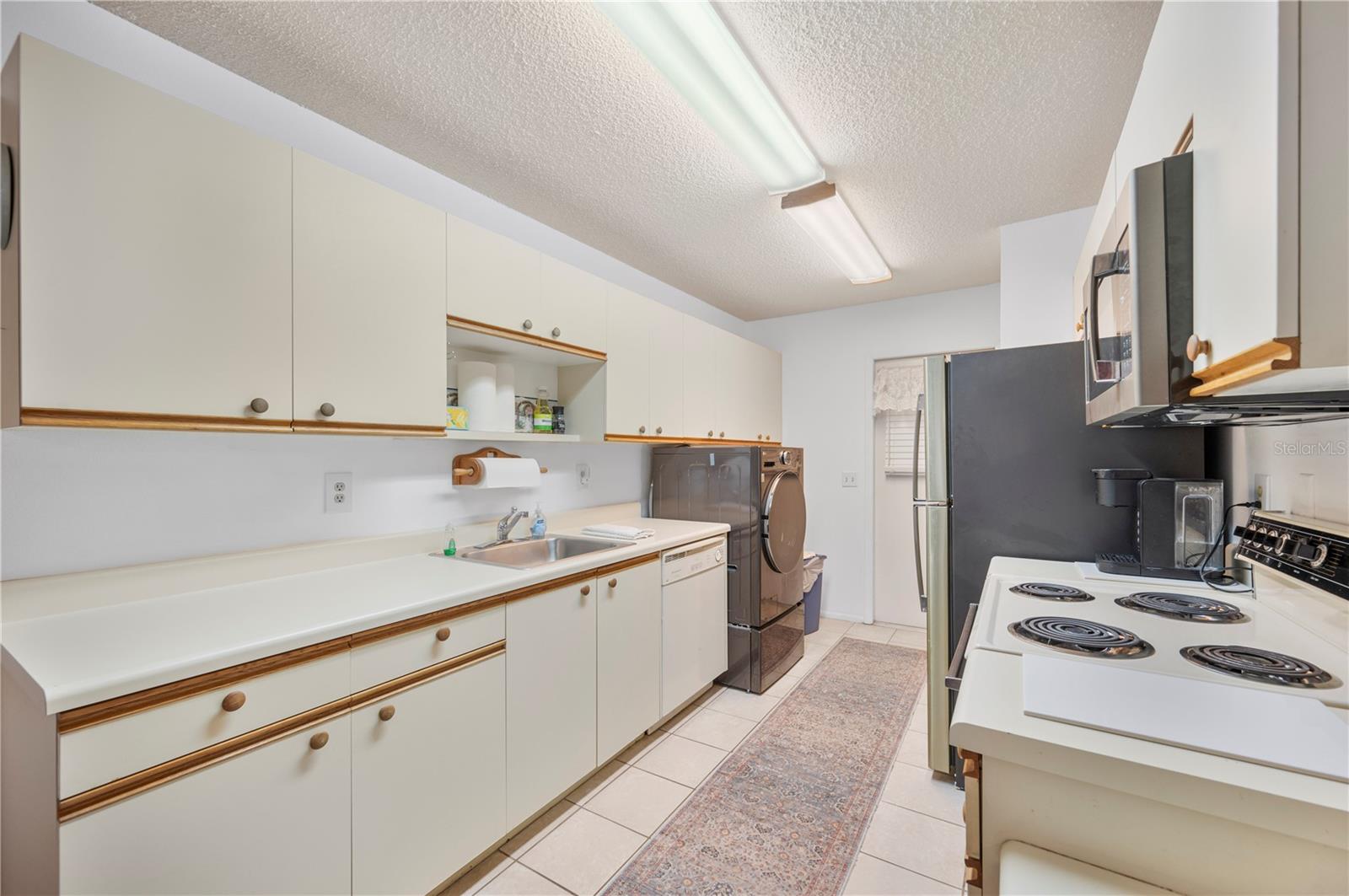 Image 8 of 36 For 205 Winter Ridge Boulevard