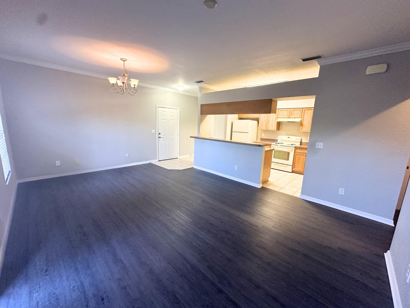 Image 3 of 19 For 1704 Eagle Pond Drive 1704