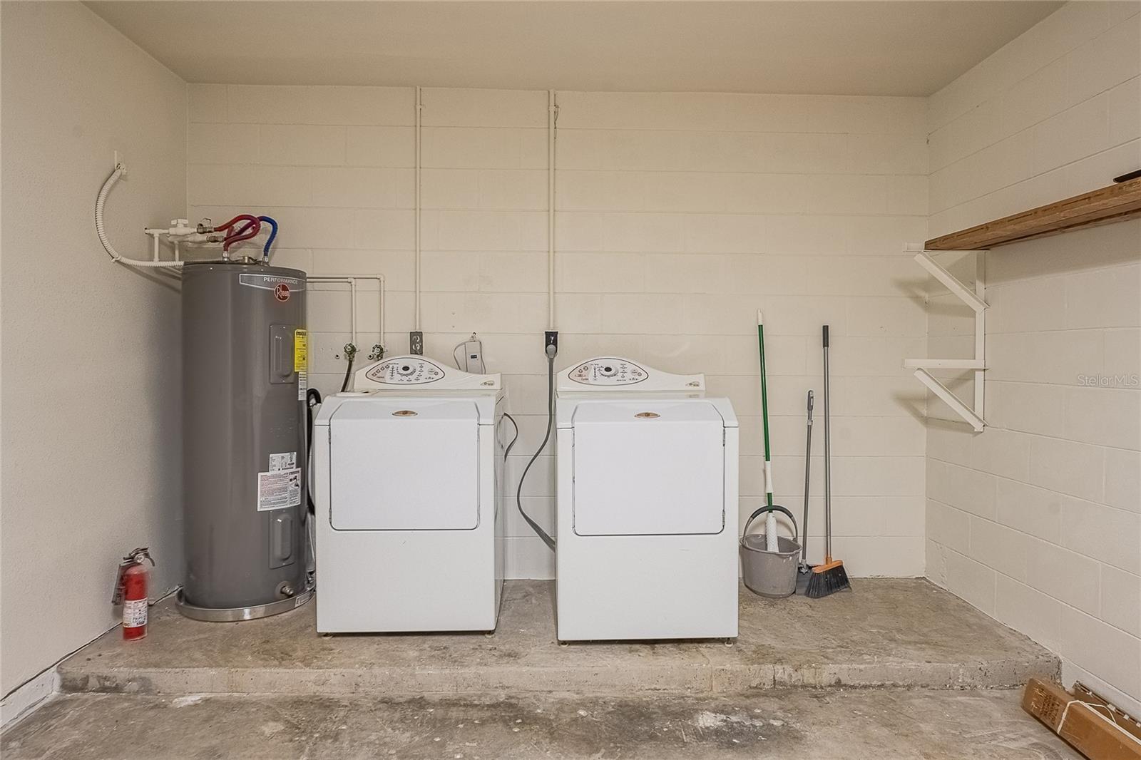 Image 33 of 38 For 5653 La Serena Avenue