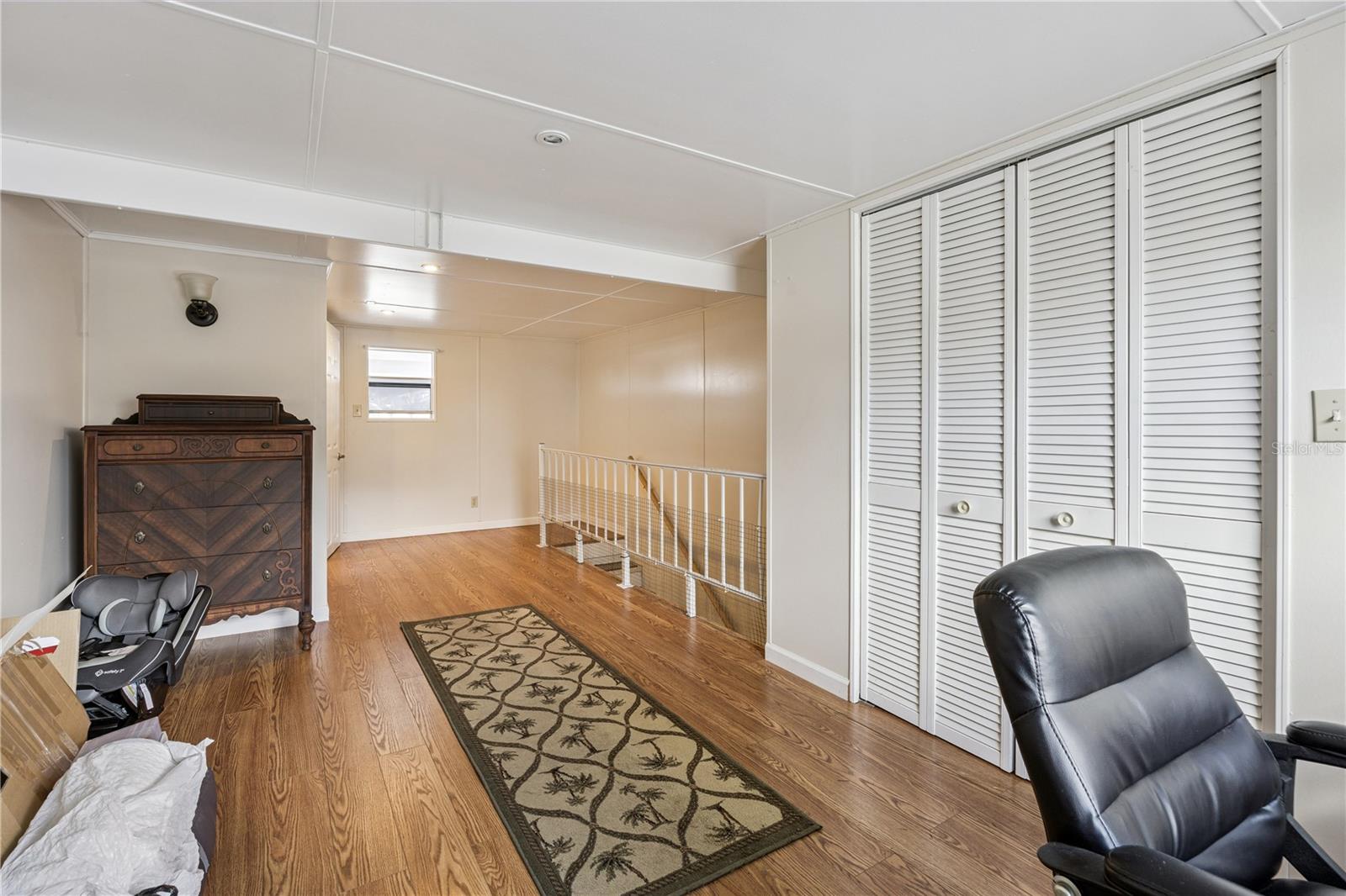 Image 16 of 76 For 5226 Island View Circle N