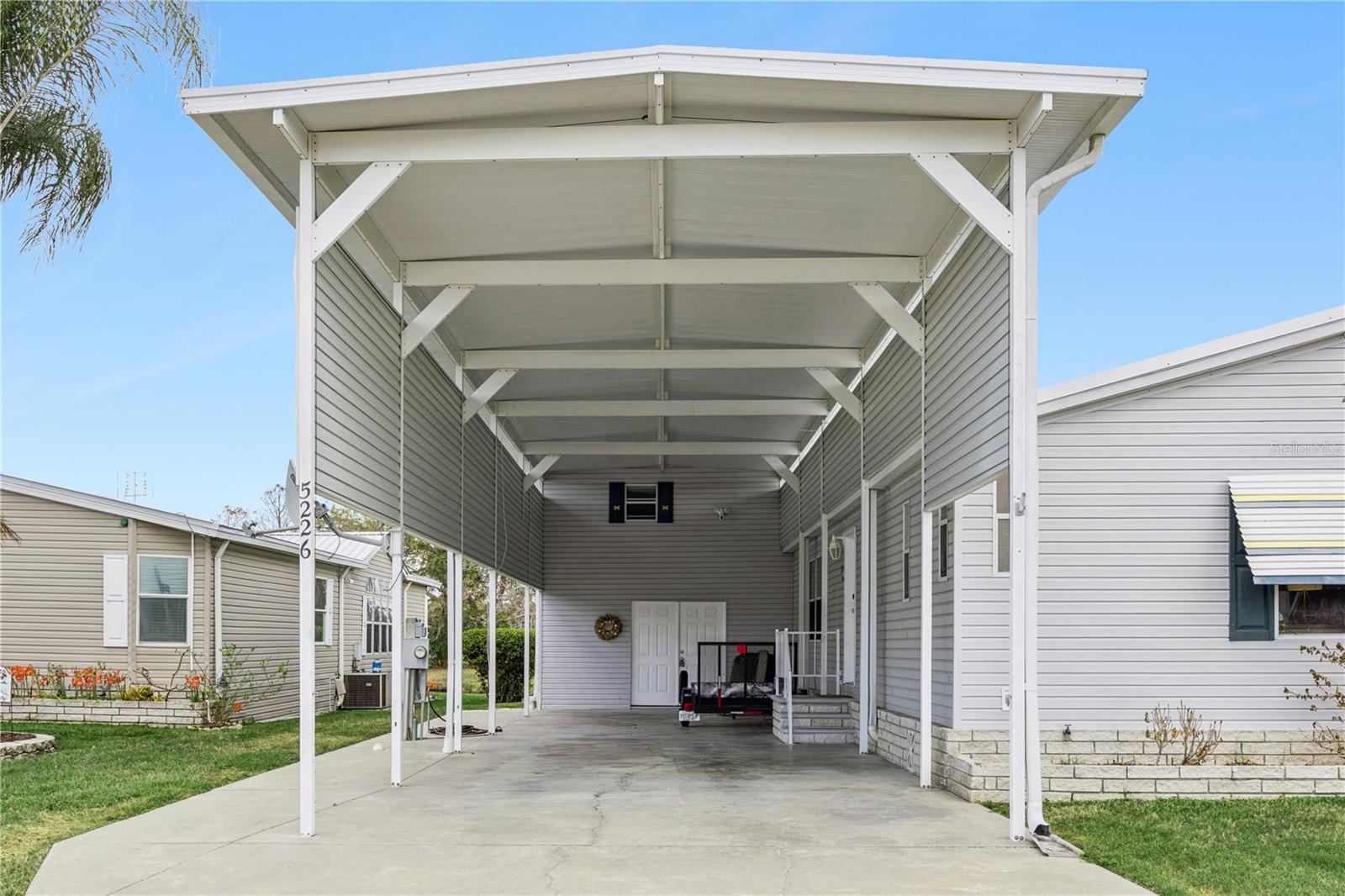 Image 4 of 76 For 5226 Island View Circle N