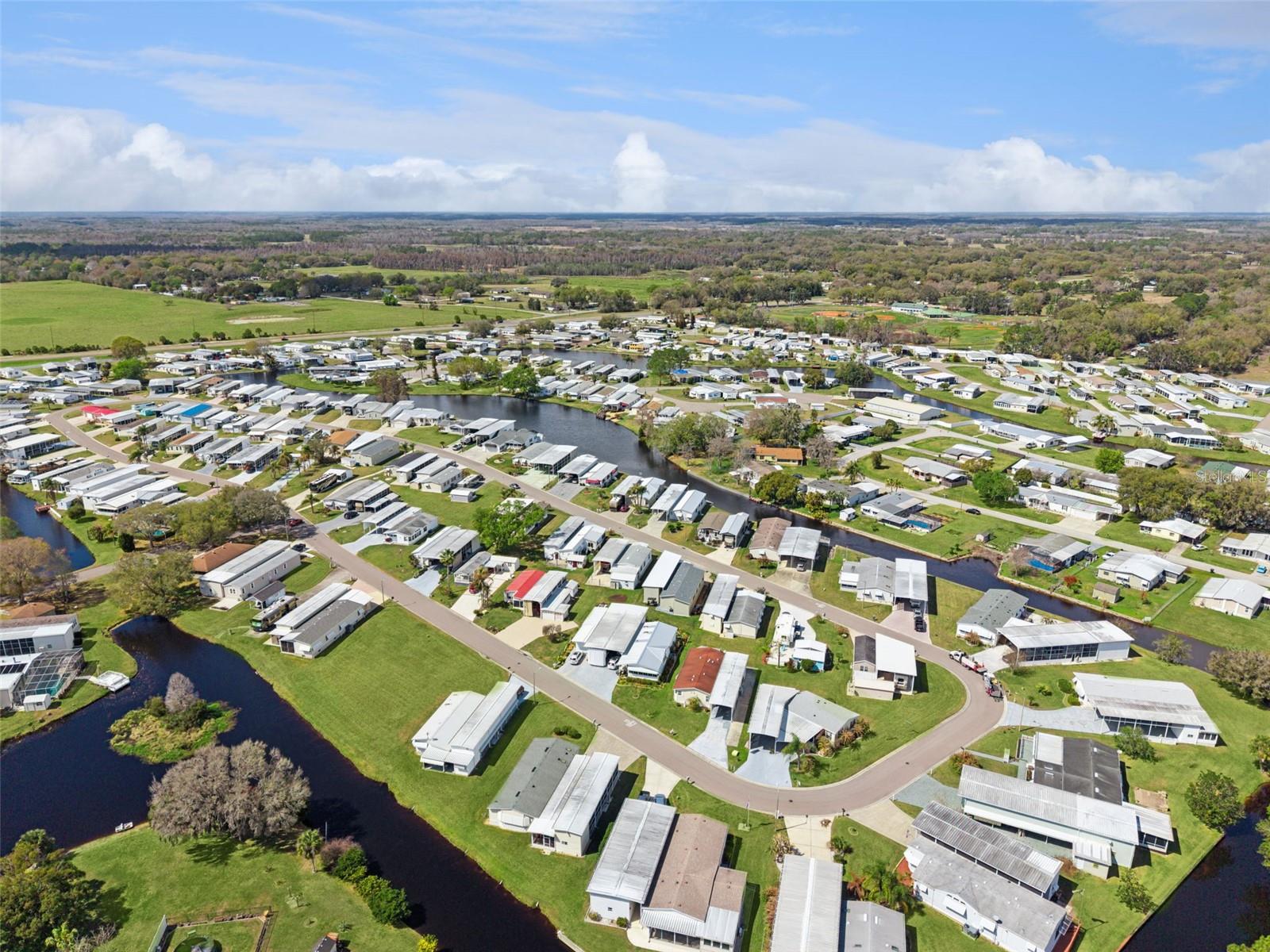 Image 52 of 76 For 5226 Island View Circle N