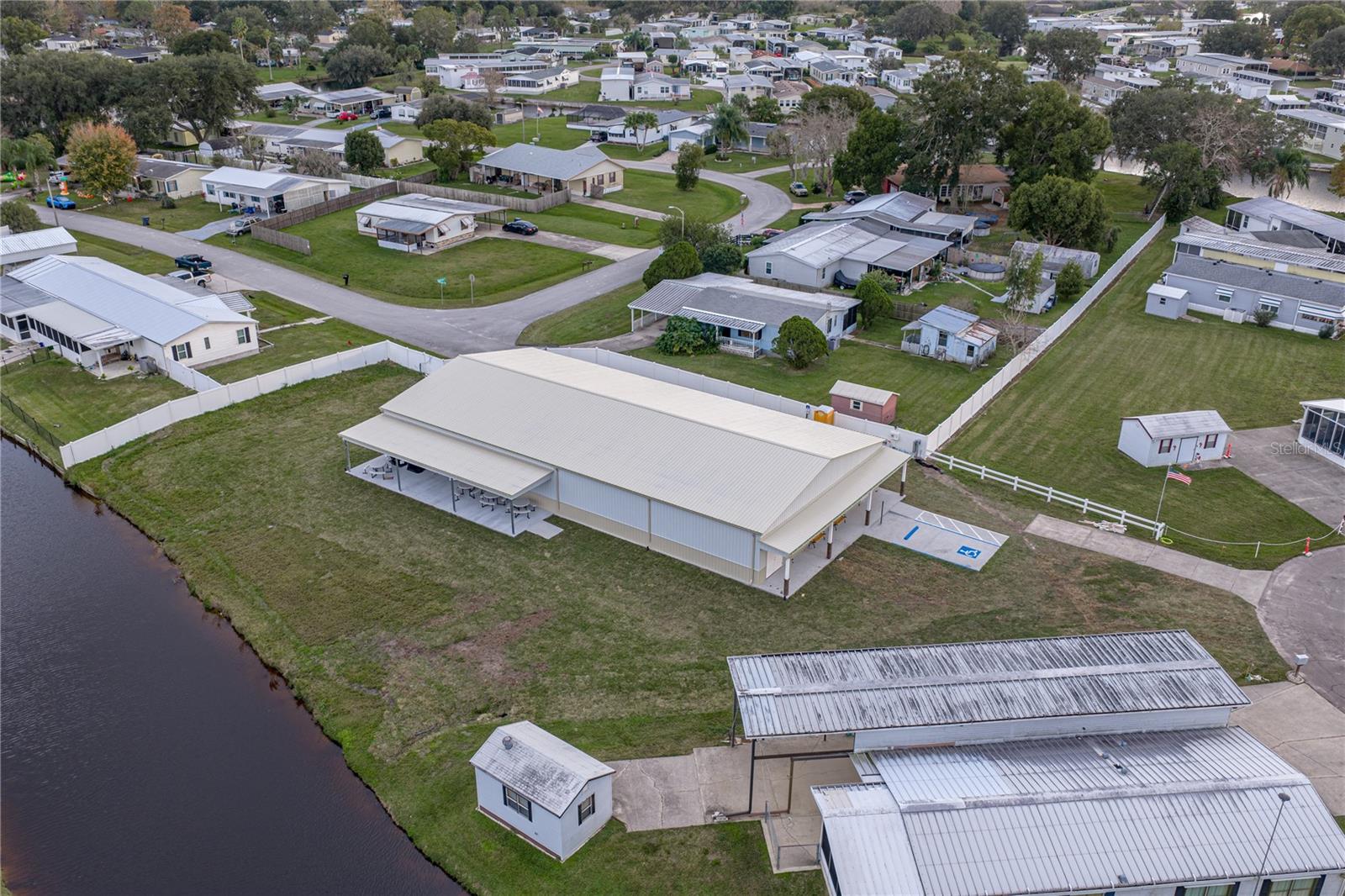 Image 57 of 76 For 5226 Island View Circle N