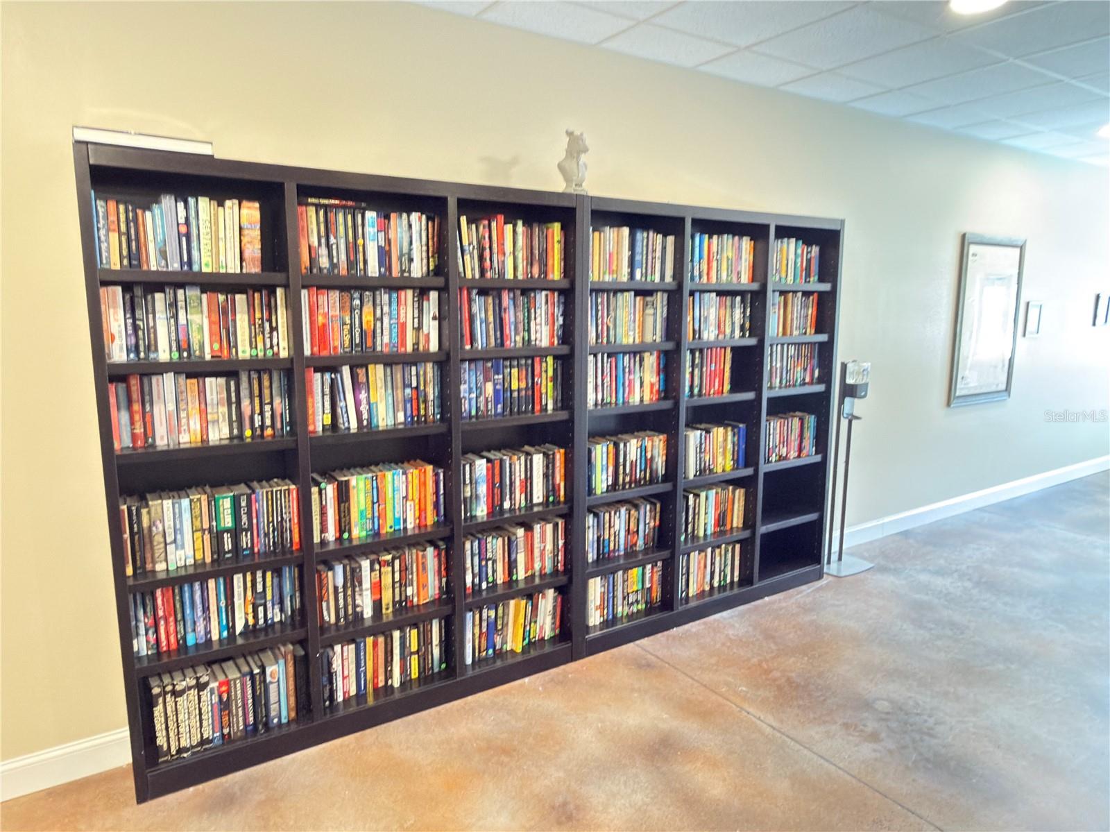 Image 62 of 76 For 5226 Island View Circle N