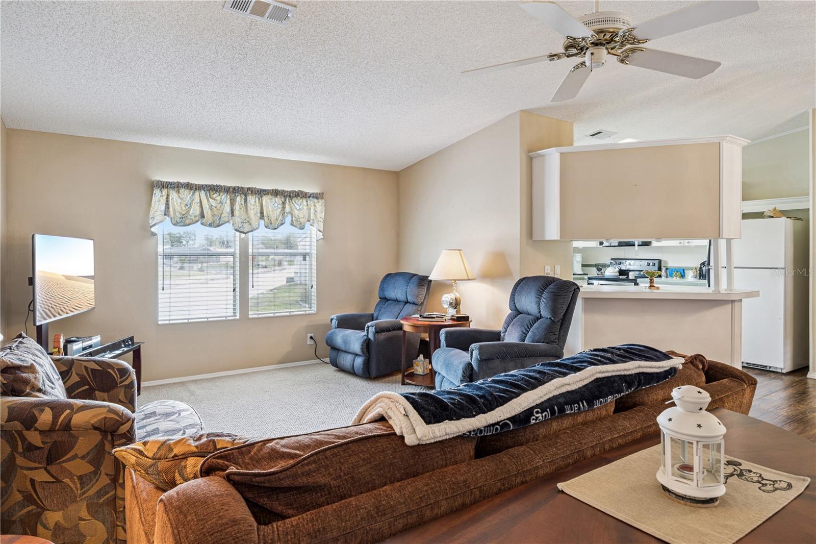 Image 9 of 76 For 5226 Island View Circle N