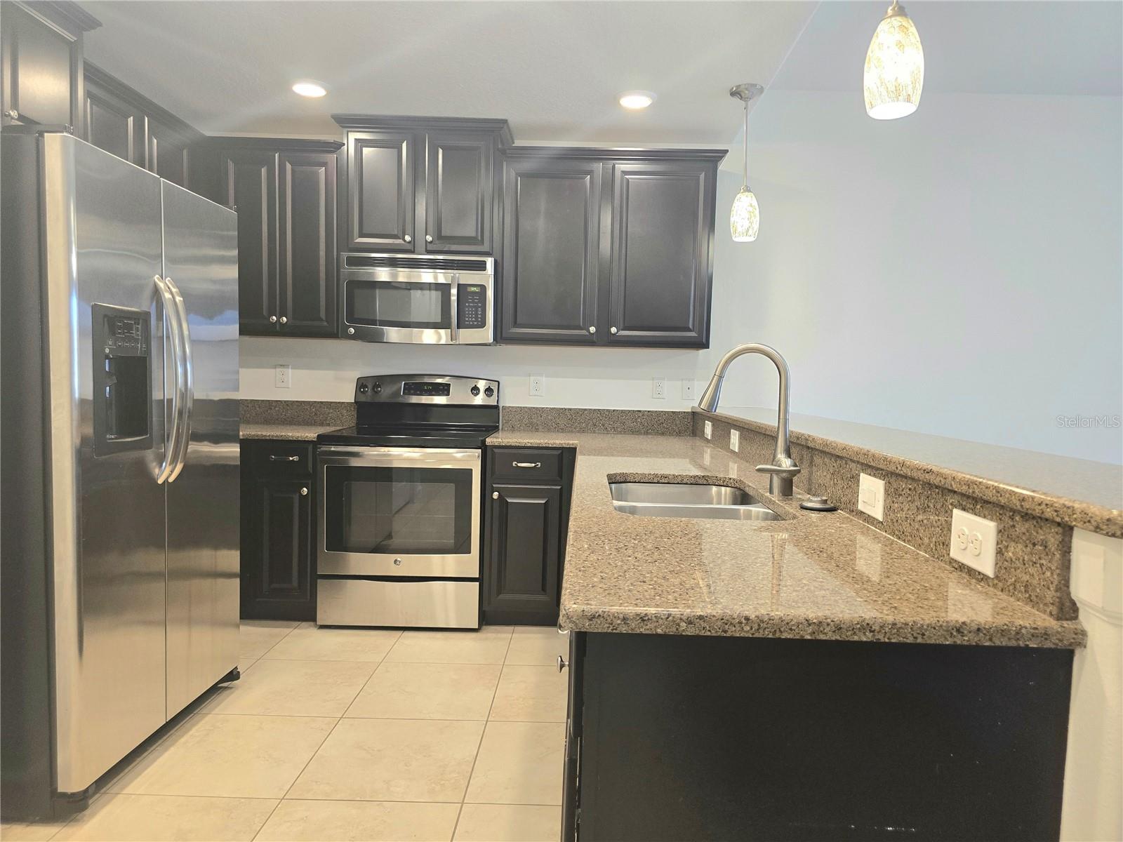 Image 11 of 44 For 8925 Azalea Sands Lane 602