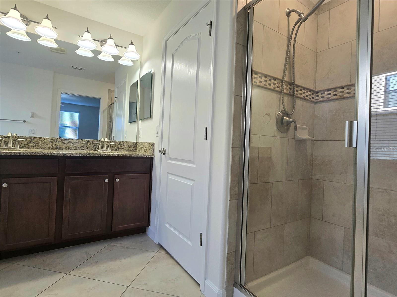 Image 21 of 44 For 8925 Azalea Sands Lane 602