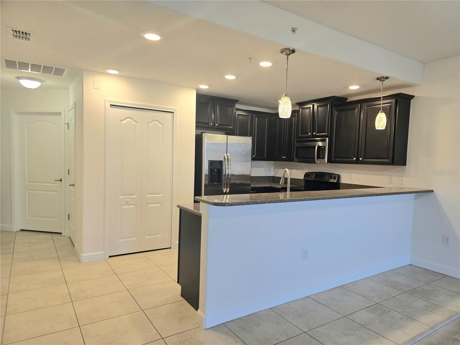 Image 8 of 44 For 8925 Azalea Sands Lane 602