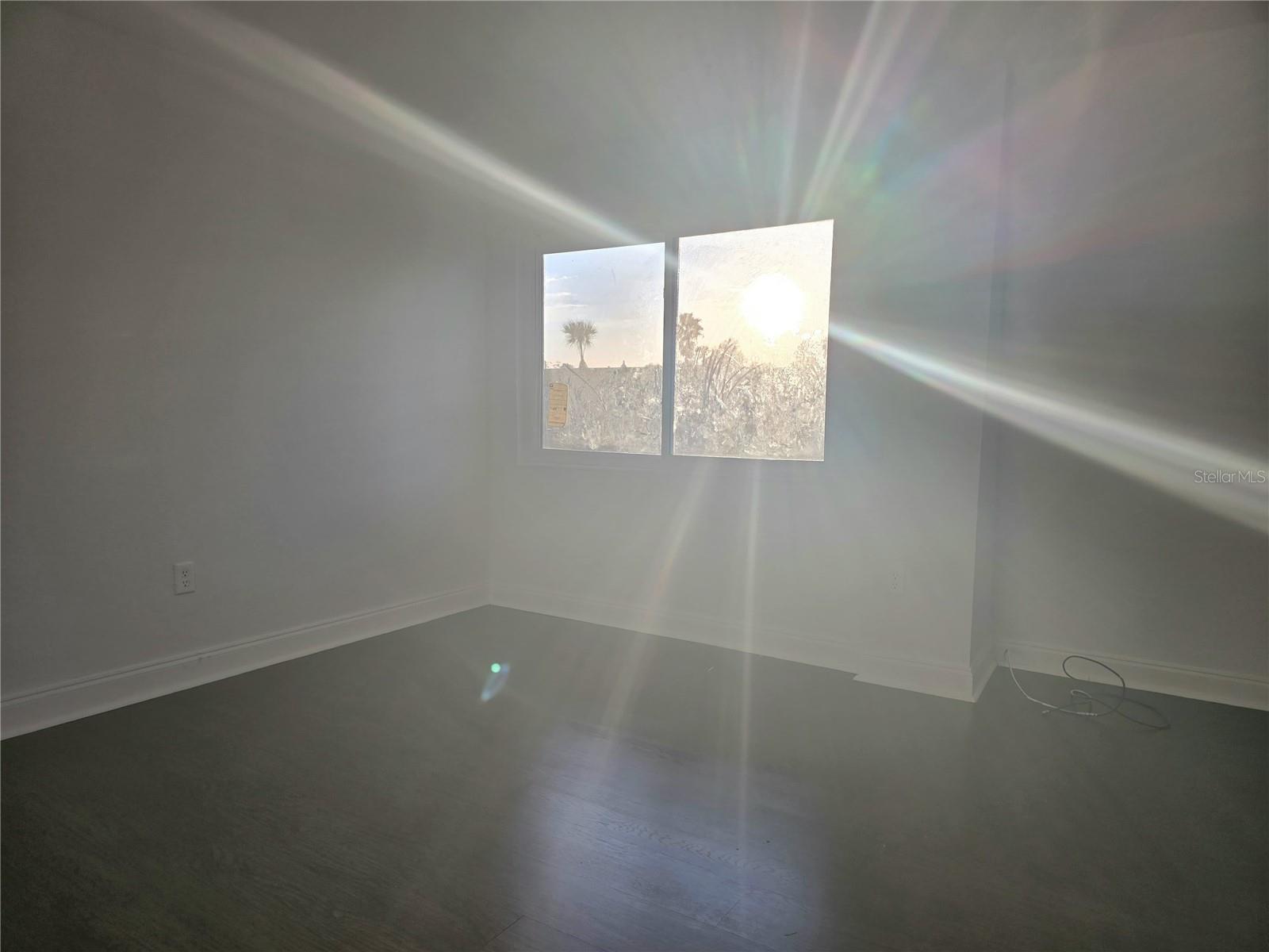 Image 16 of 25 For 1930 Conway Road 2