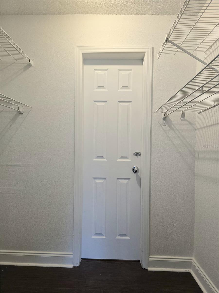 Image 23 of 25 For 1930 Conway Road 2