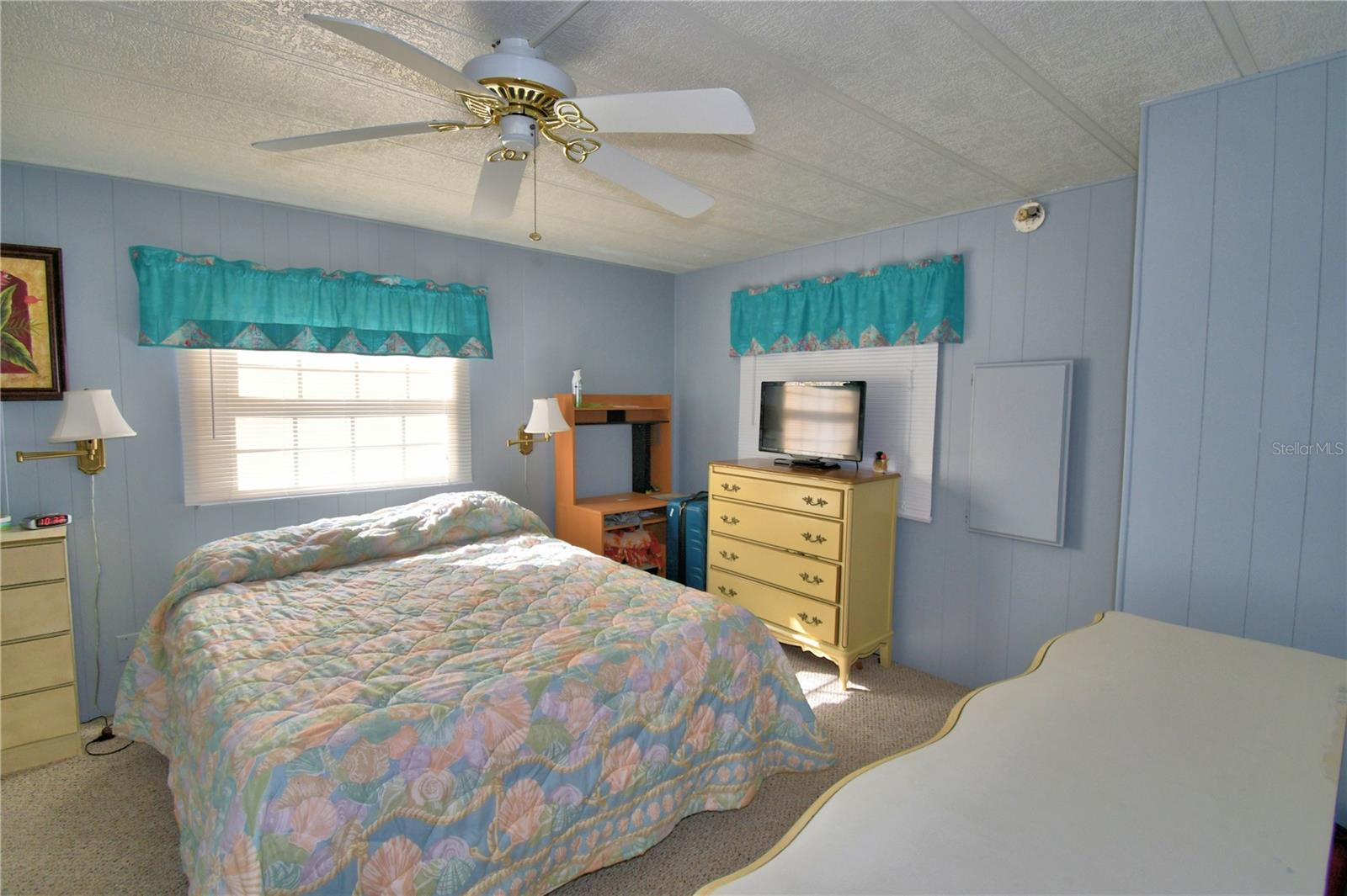 Image 20 of 63 For 4118 Sprucewood Street