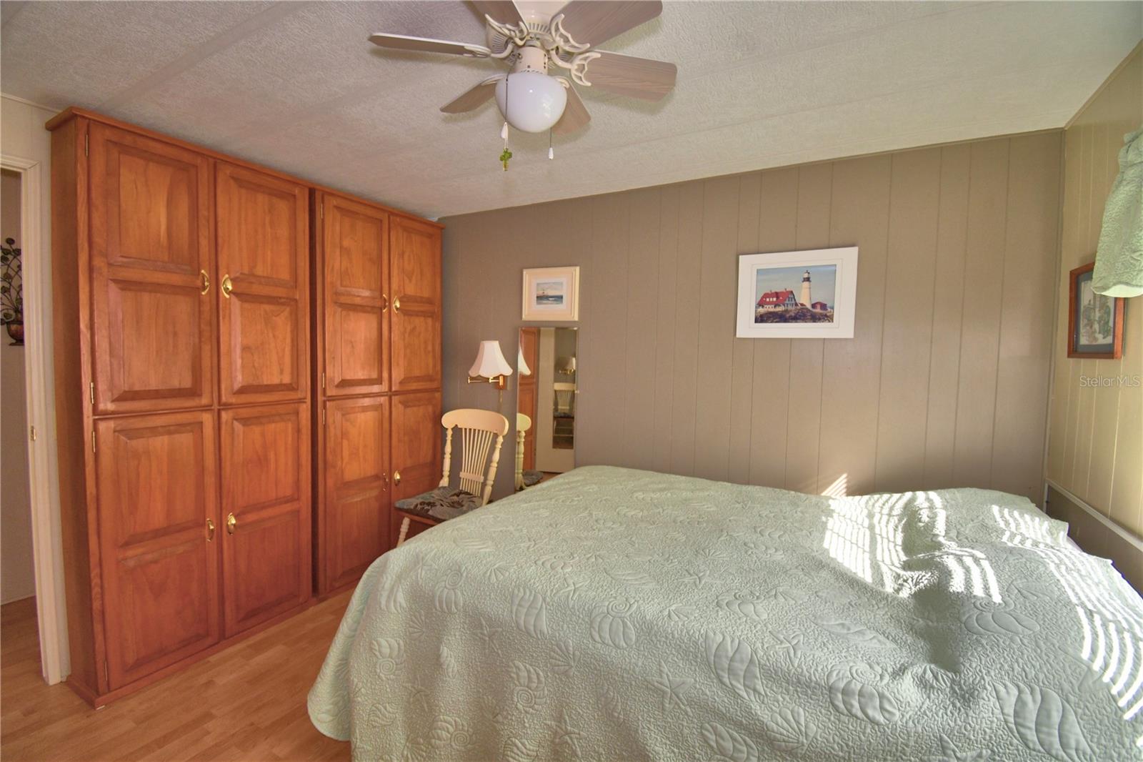 Image 29 of 63 For 4118 Sprucewood Street