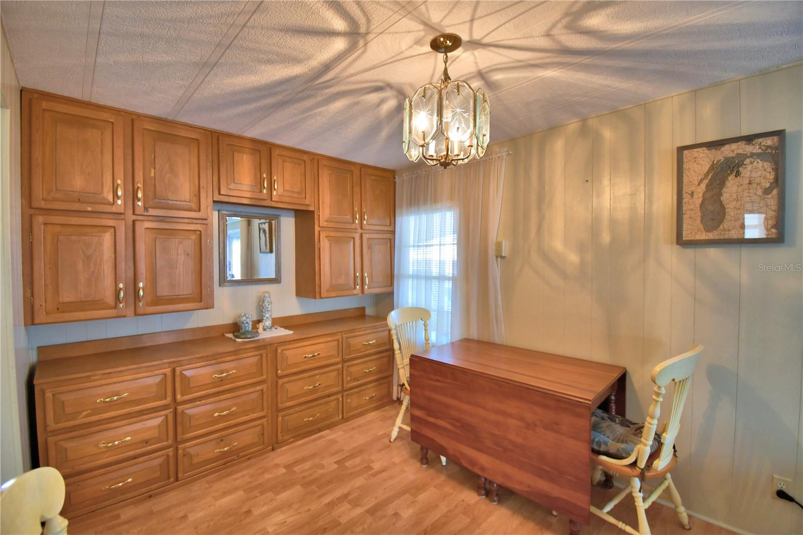 Image 31 of 63 For 4118 Sprucewood Street