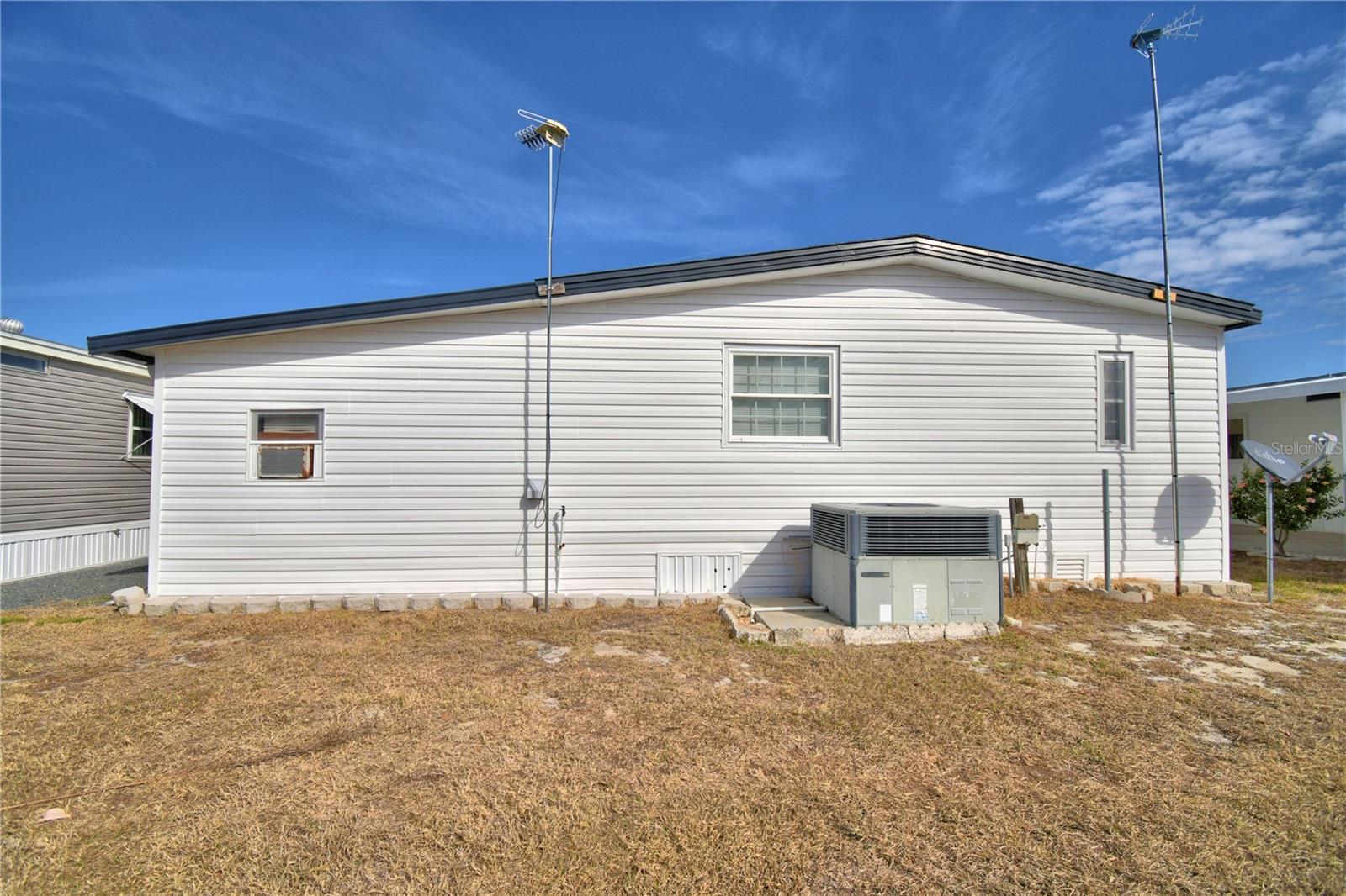 Image 40 of 63 For 4118 Sprucewood Street