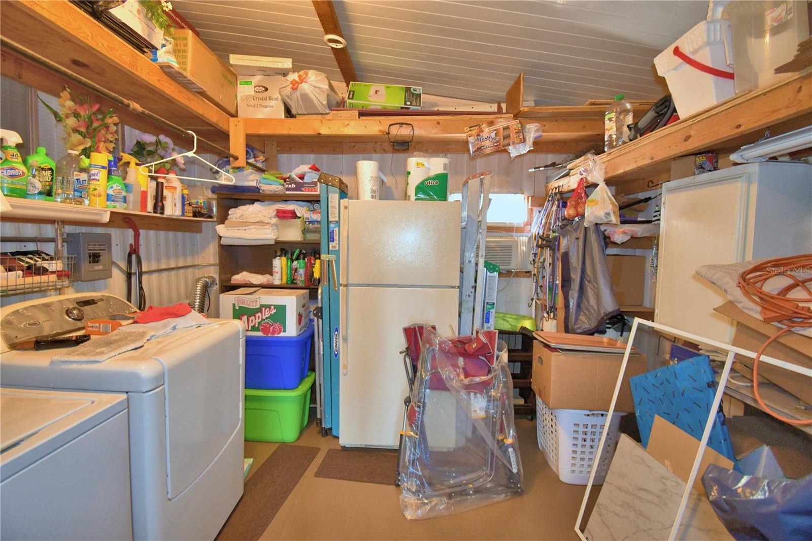 Image 8 of 63 For 4118 Sprucewood Street