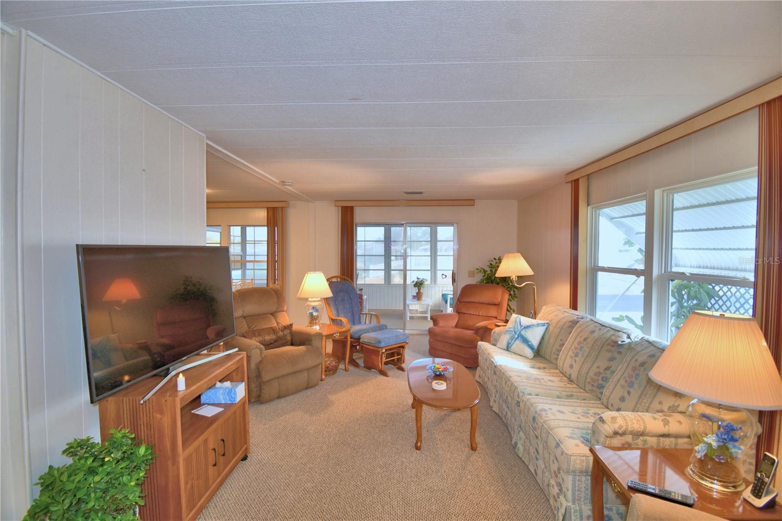 Image 12 of 62 For 4228 Cedarwood Street