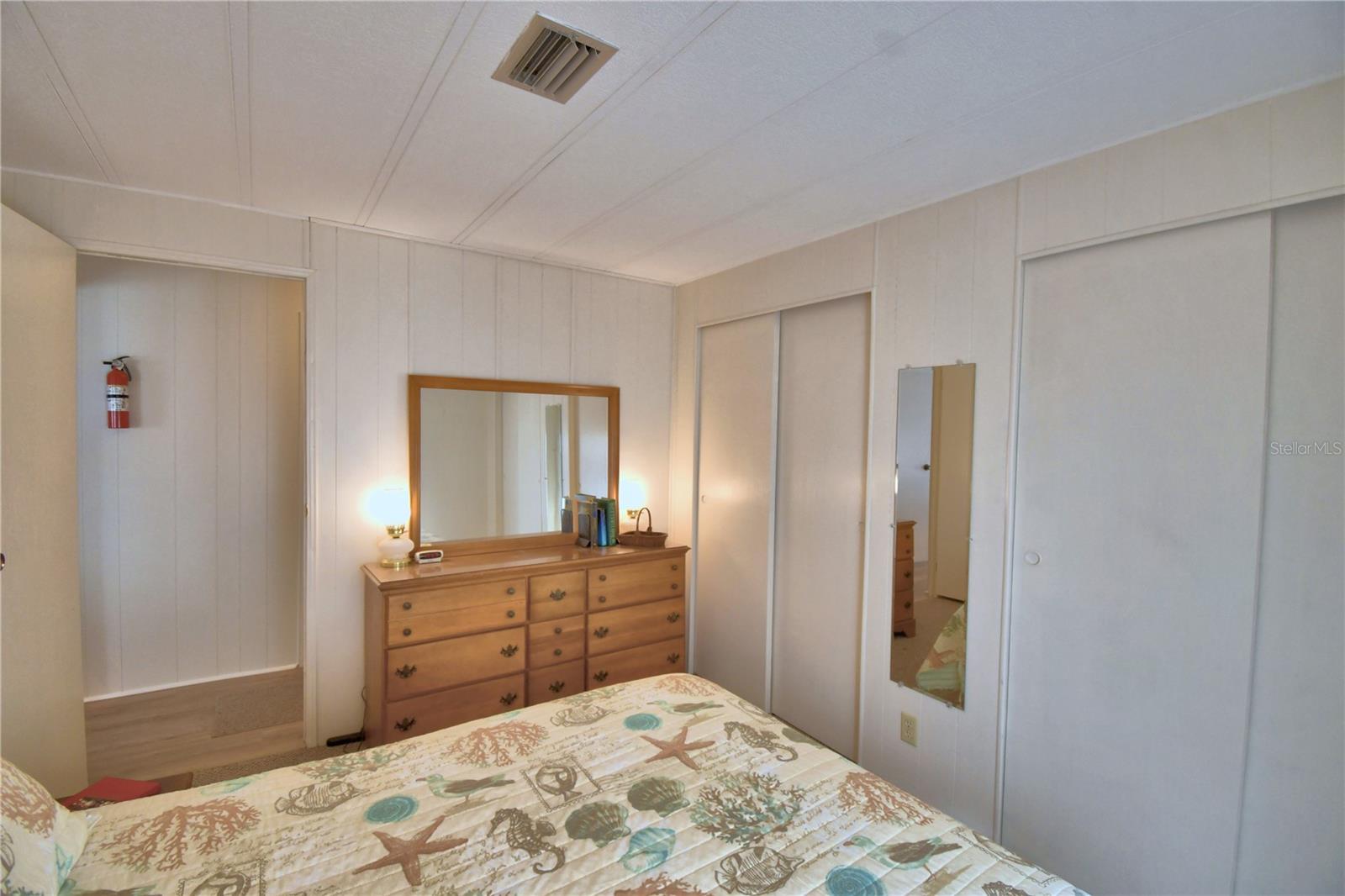 Image 28 of 62 For 4228 Cedarwood Street