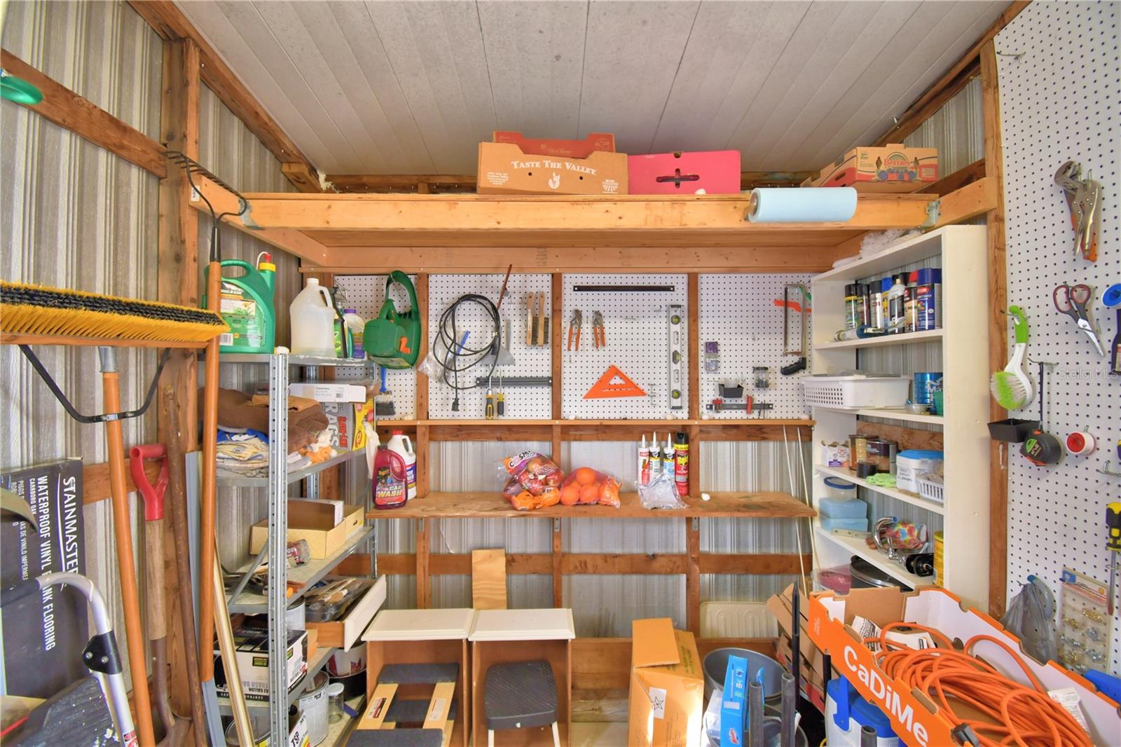 Image 37 of 62 For 4228 Cedarwood Street