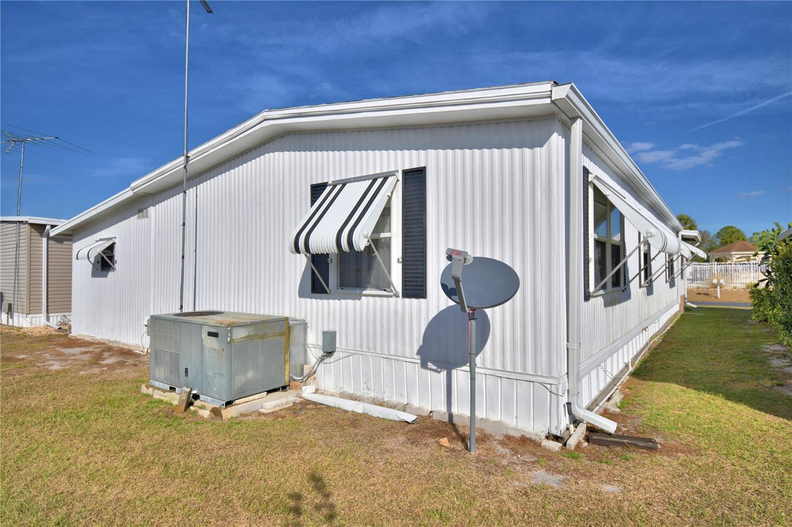 Image 41 of 62 For 4228 Cedarwood Street