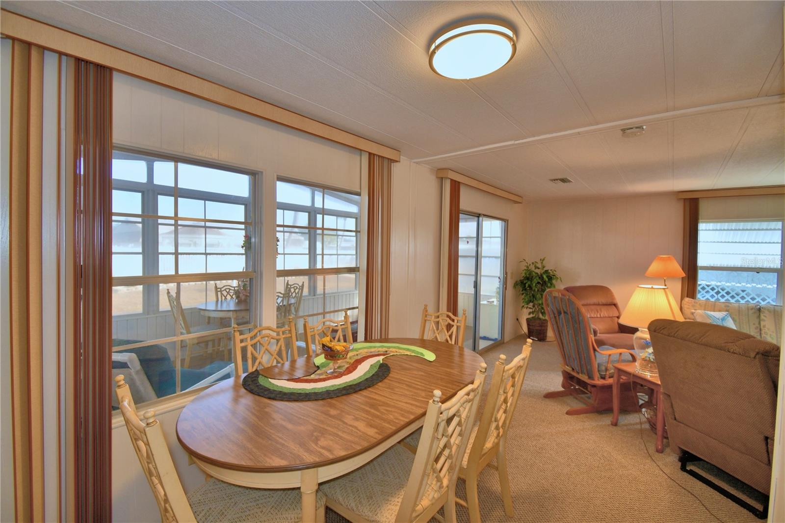 Image 5 of 62 For 4228 Cedarwood Street