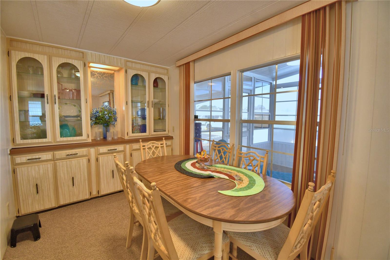 Image 6 of 62 For 4228 Cedarwood Street