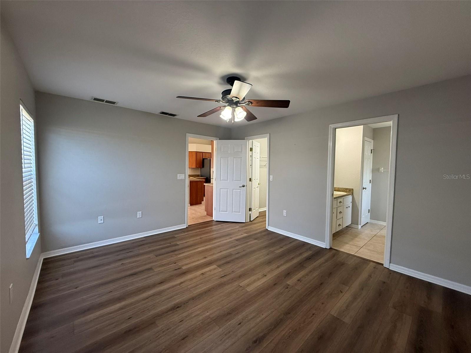 Image 24 of 33 For 4639 Great Blue Heron Drive