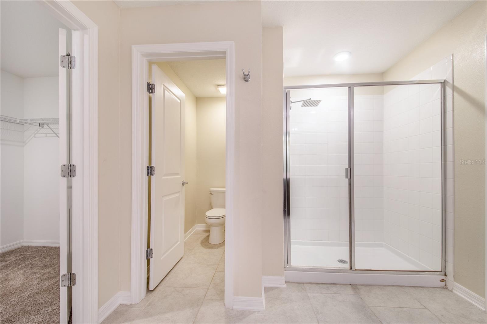 Image 21 of 34 For 355 Estates Court