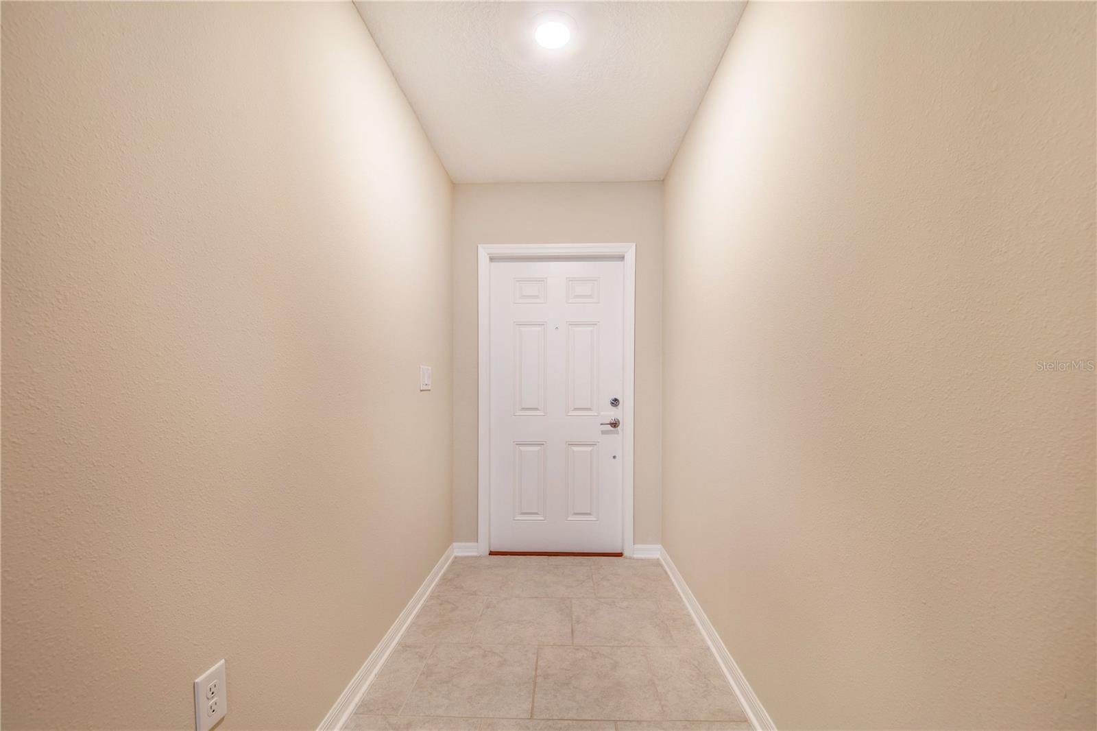 Image 8 of 34 For 355 Estates Court