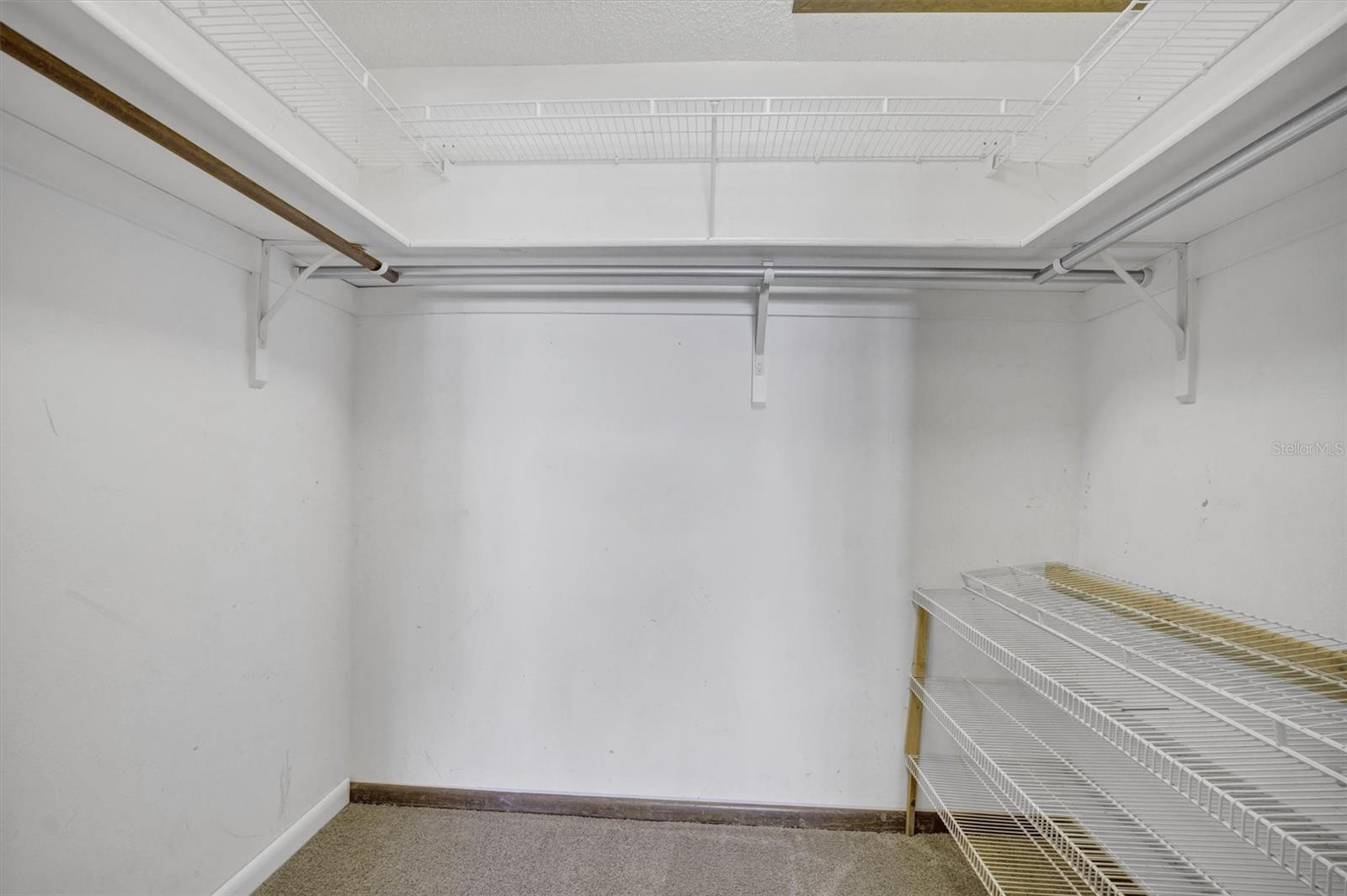 Image 37 of 41 For 295 Glen Avenue