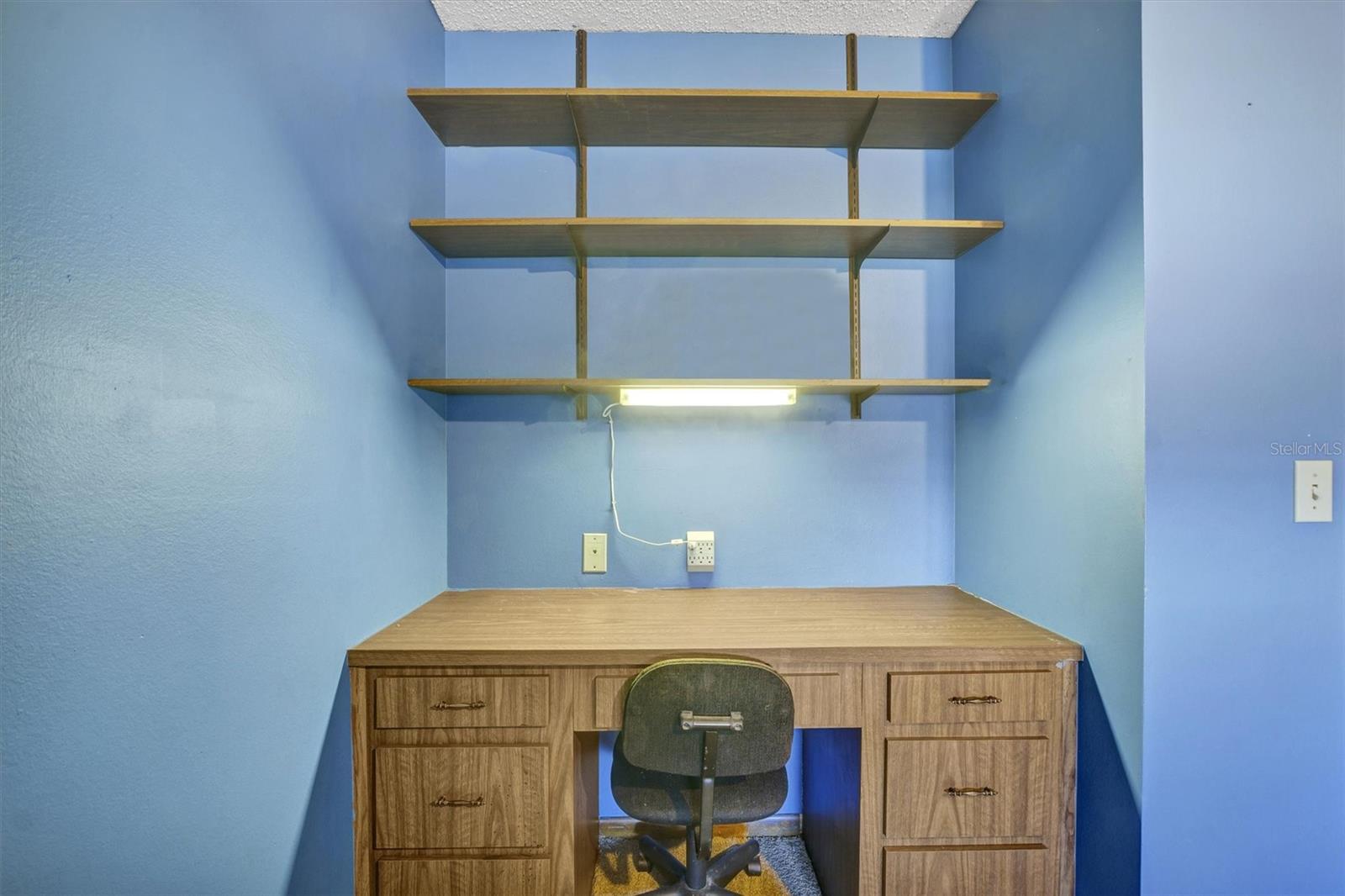 Image 40 of 41 For 295 Glen Avenue