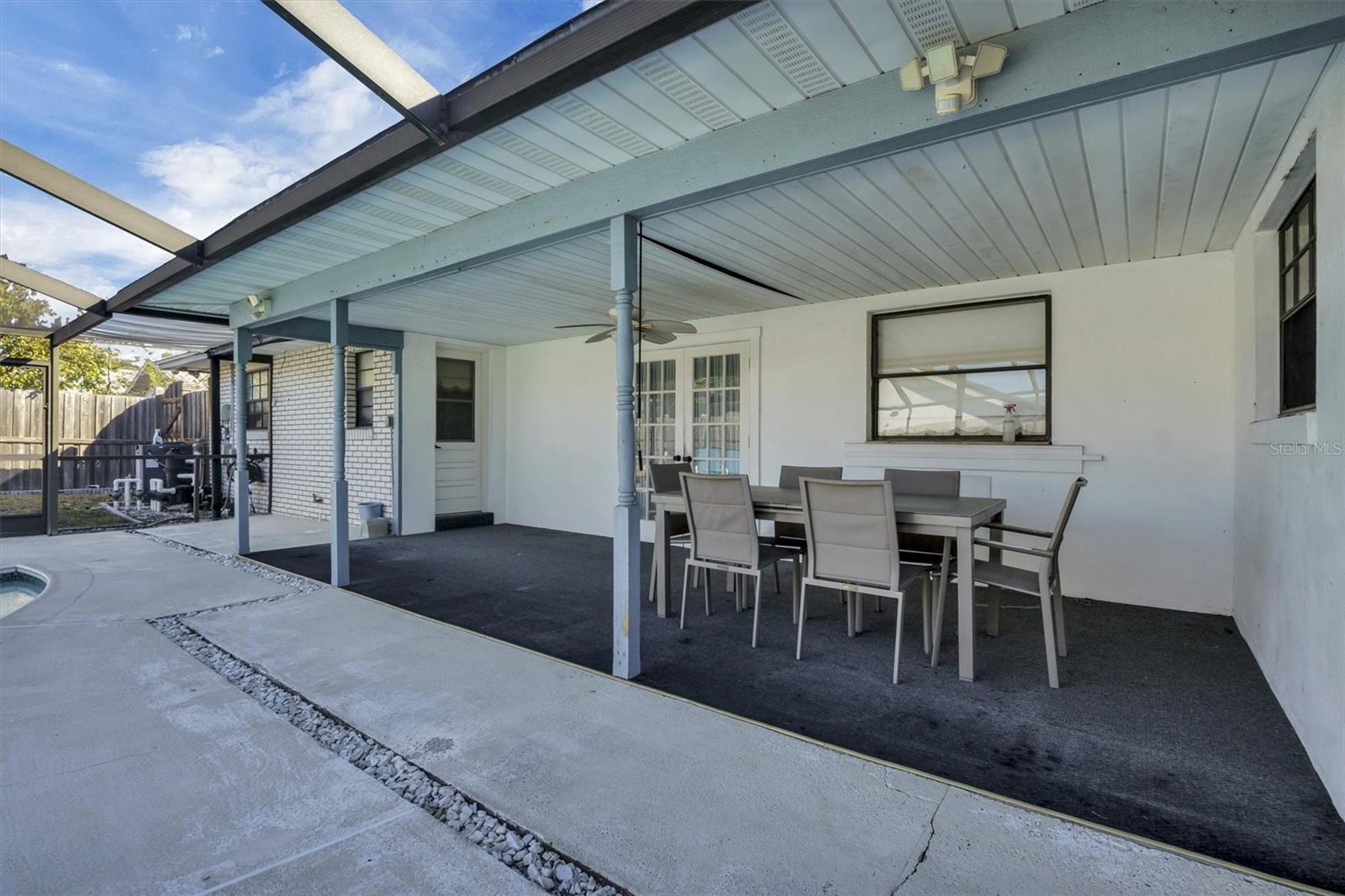 Image 9 of 41 For 295 Glen Avenue