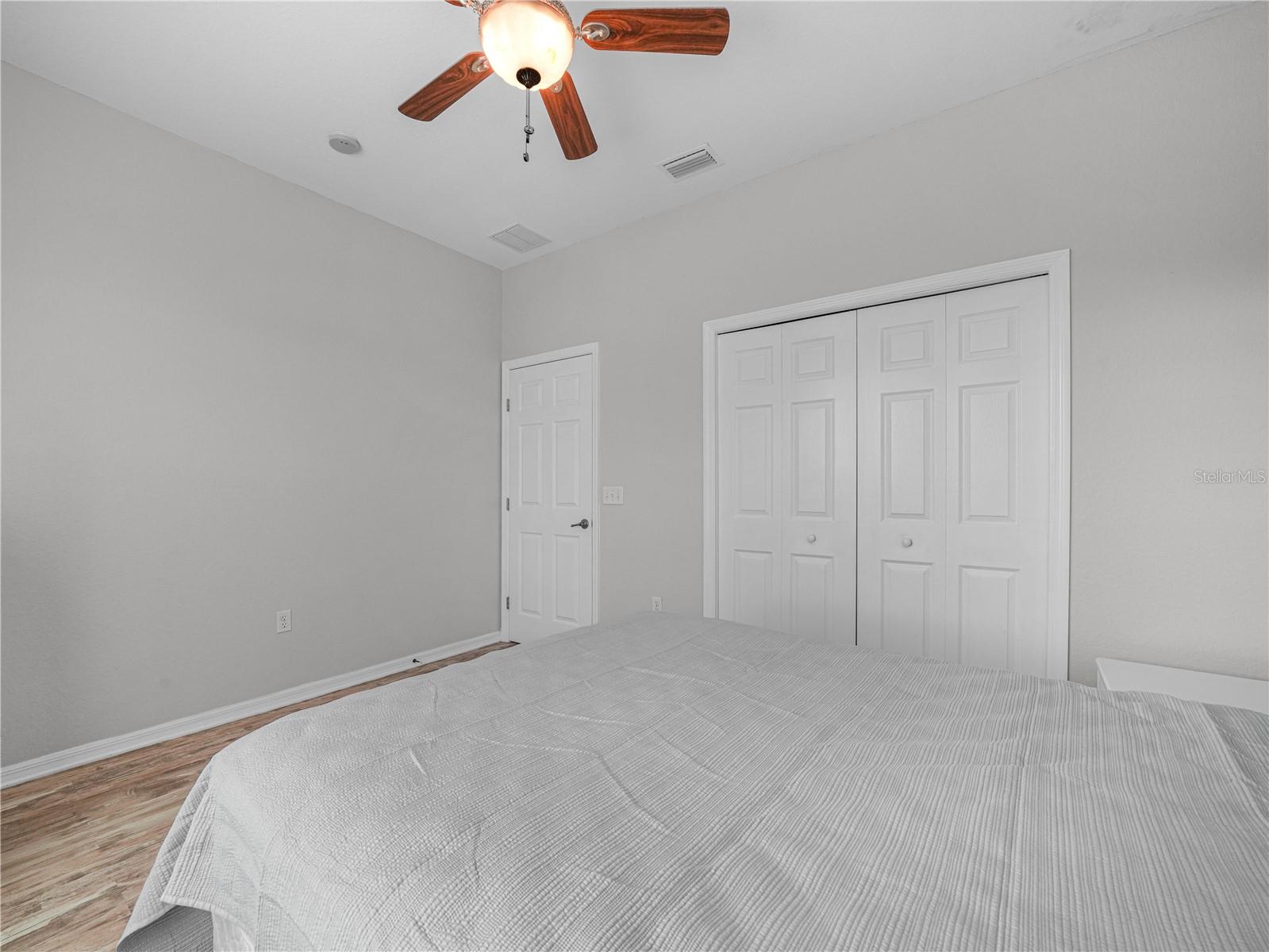 Image 19 of 78 For 4424 Waterford Drive