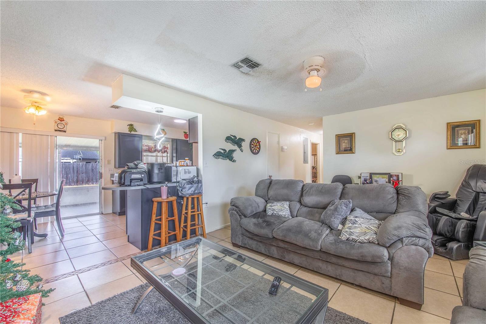 Image 11 of 35 For 666 Florida Parkway