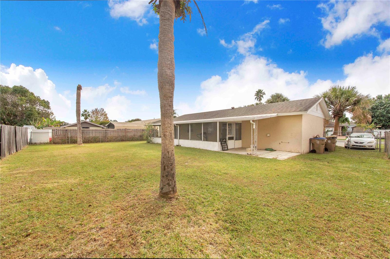 Image 25 of 35 For 666 Florida Parkway