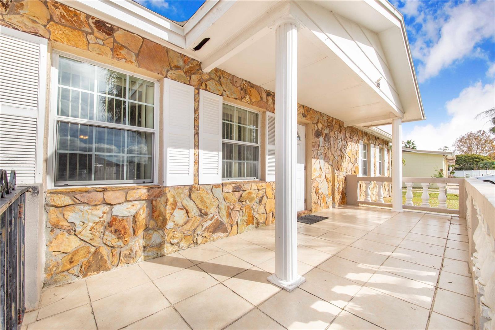 Image 6 of 35 For 666 Florida Parkway