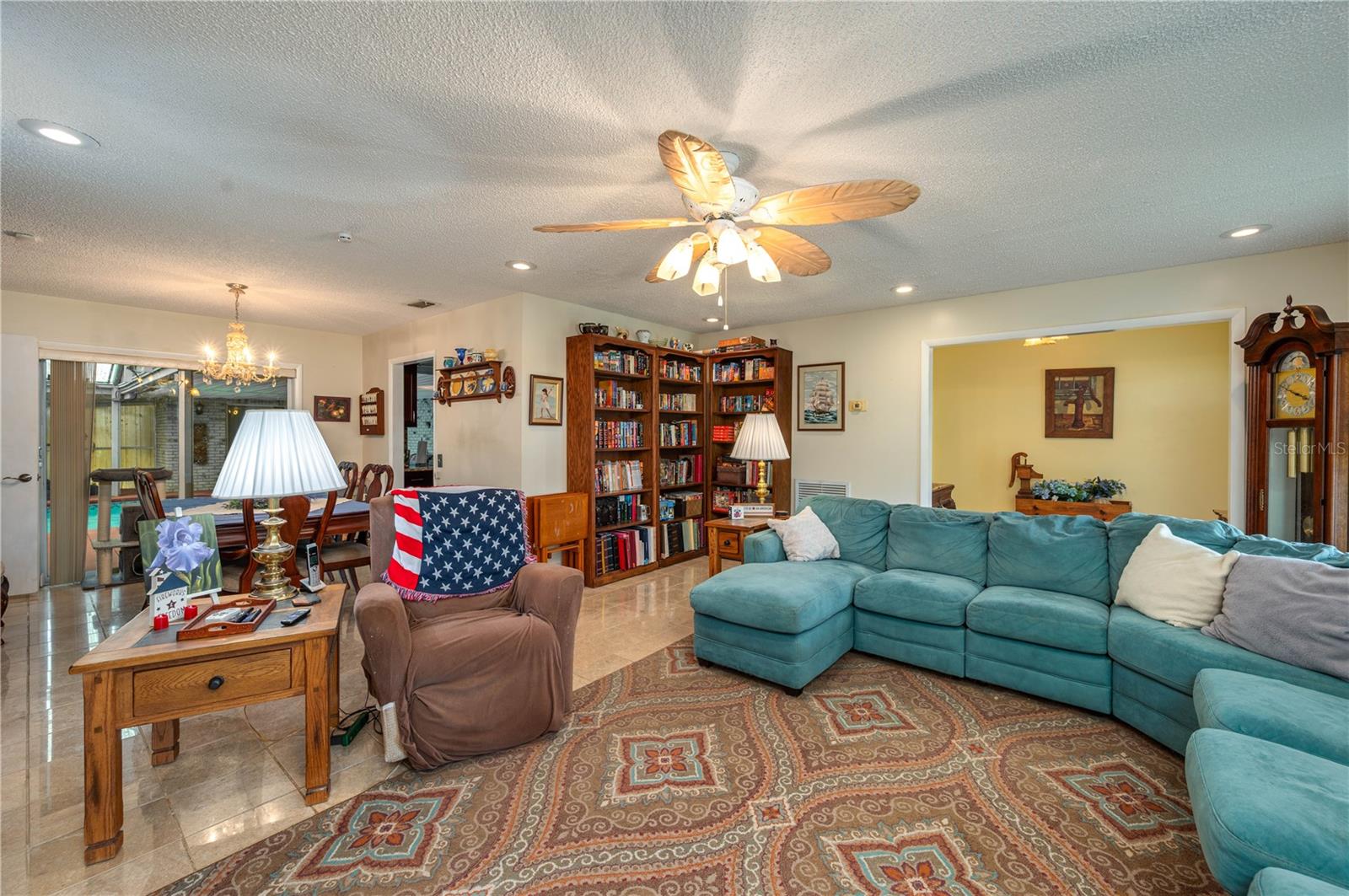 Image 6 of 32 For 305 Hernando Road