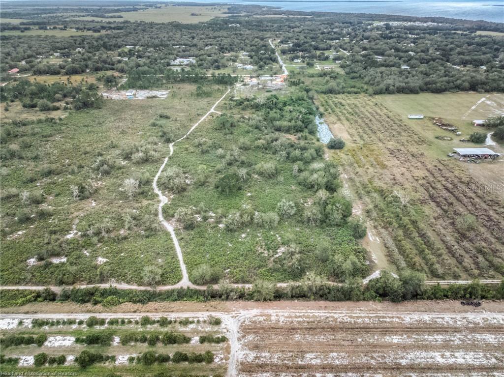 Image 16 of 18 For 701 Jolly Lane