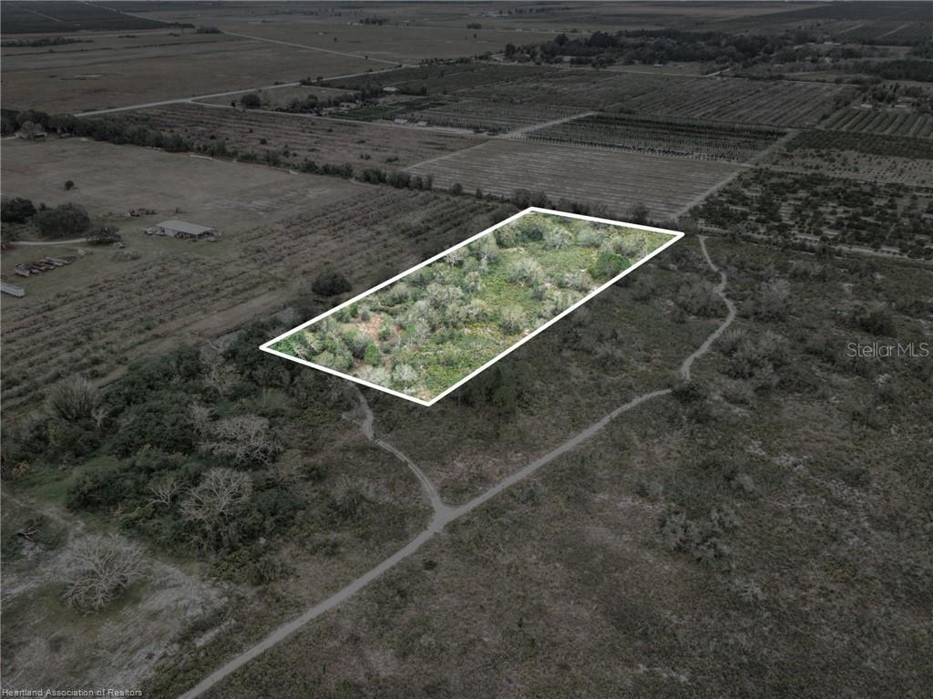 Image 3 of 18 For 701 Jolly Lane