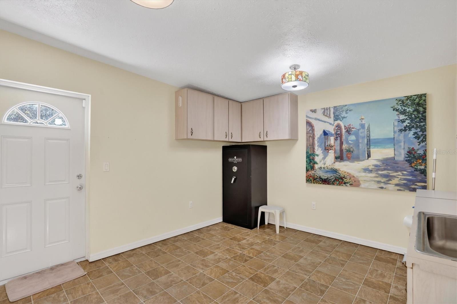 Image 30 of 56 For 2725 Charing Road