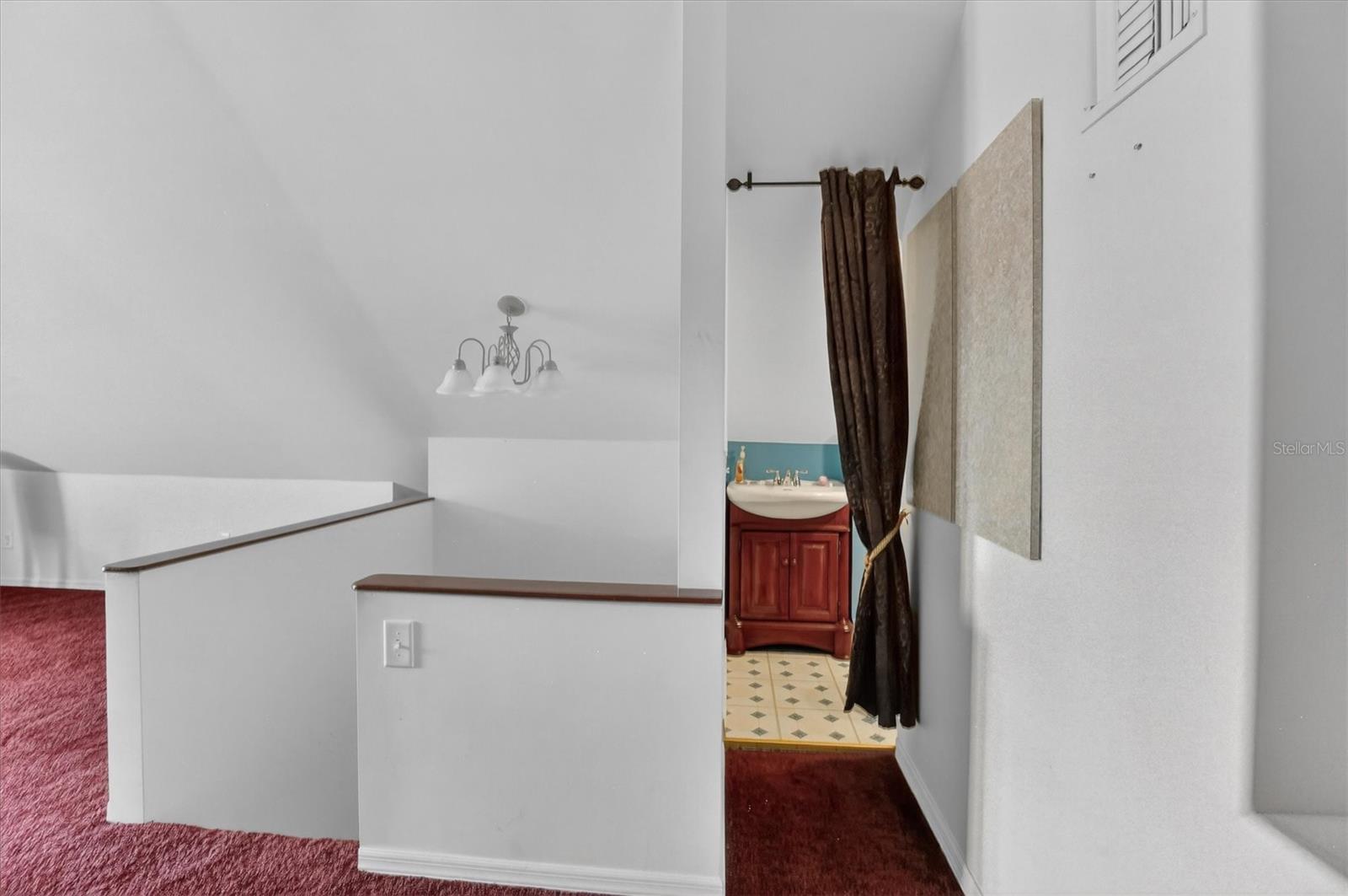 Image 37 of 56 For 2725 Charing Road