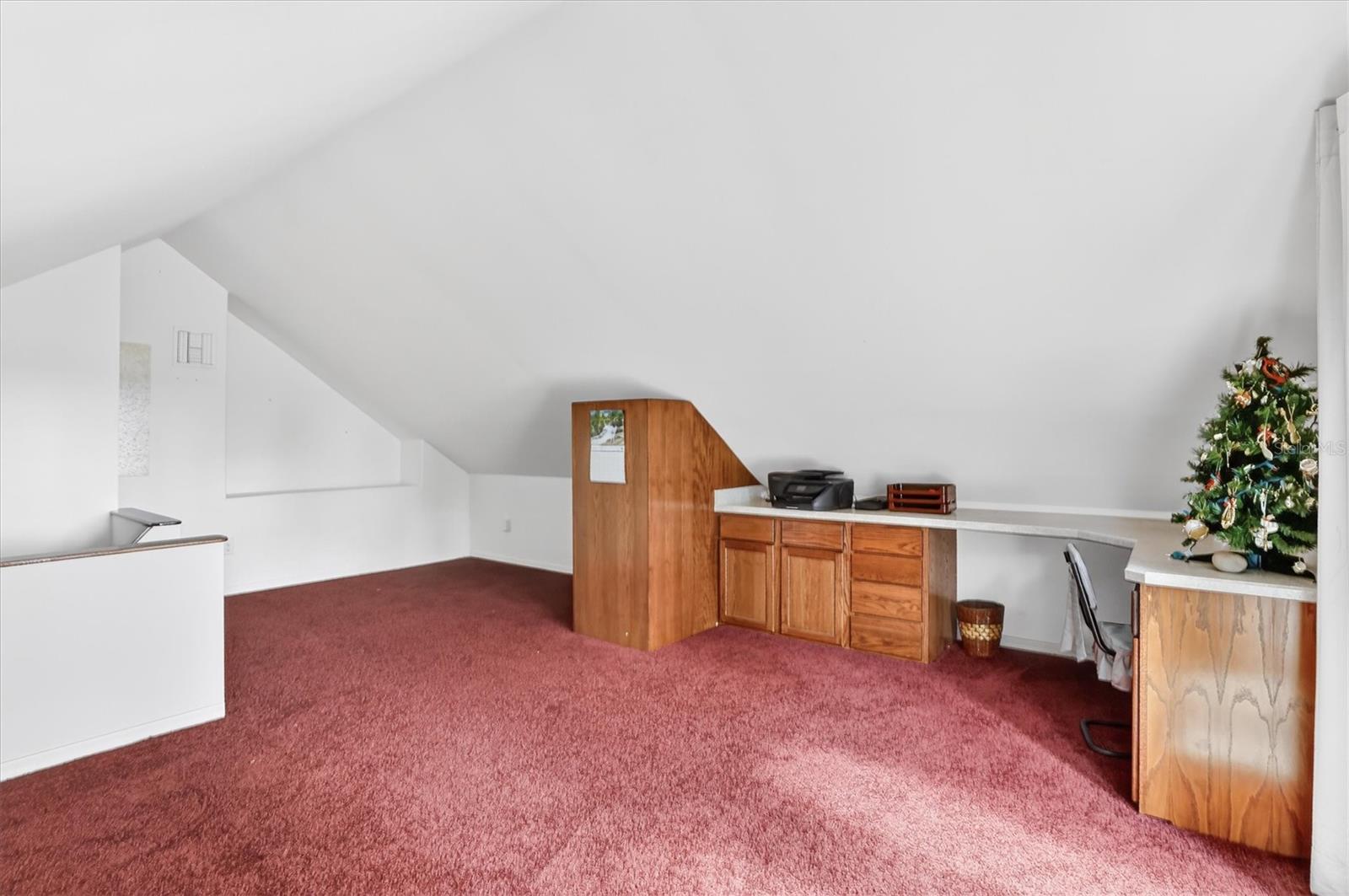 Image 40 of 56 For 2725 Charing Road