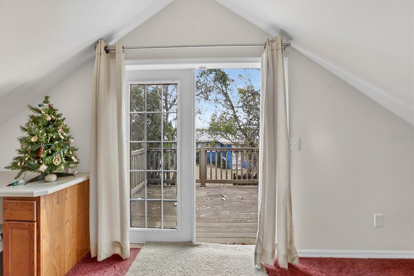 Image 41 of 56 For 2725 Charing Road