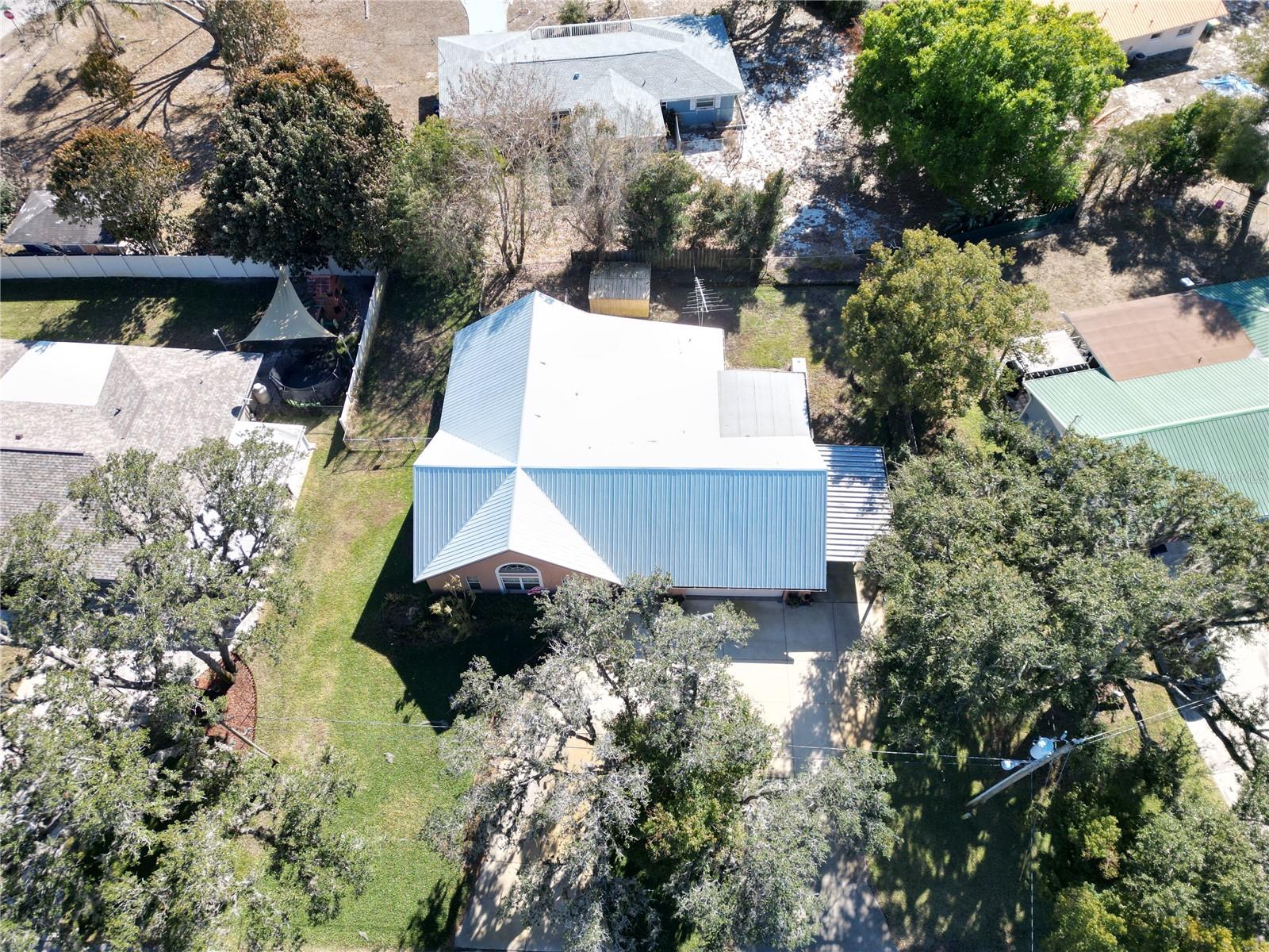 Image 53 of 56 For 2725 Charing Road