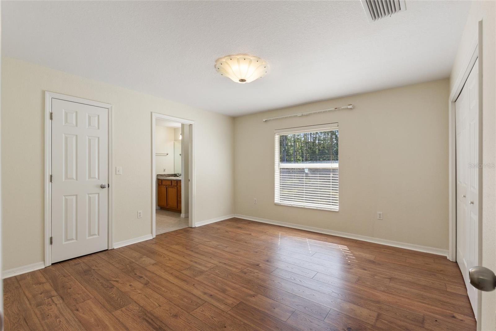 Image 17 of 82 For 6645 Amaryllis Drive