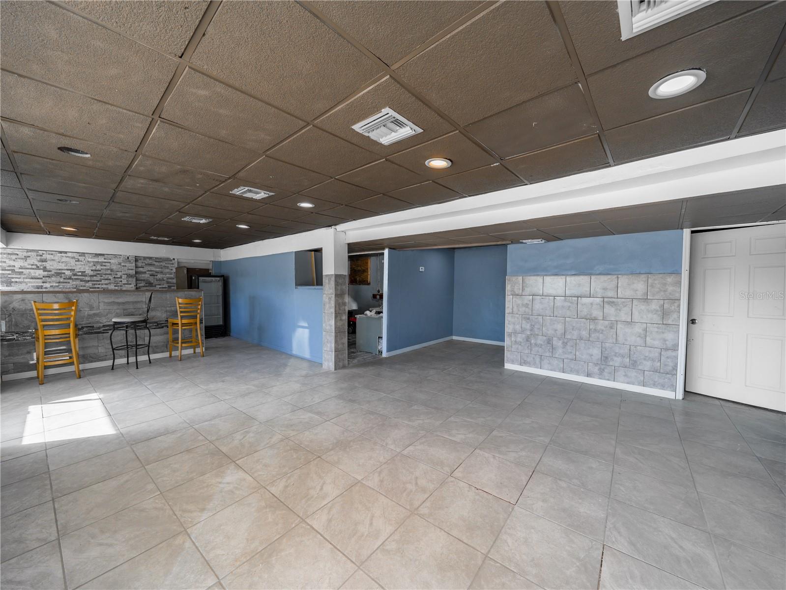 Image 6 of 11 For 409 Martin Luther King Boulevard Ne