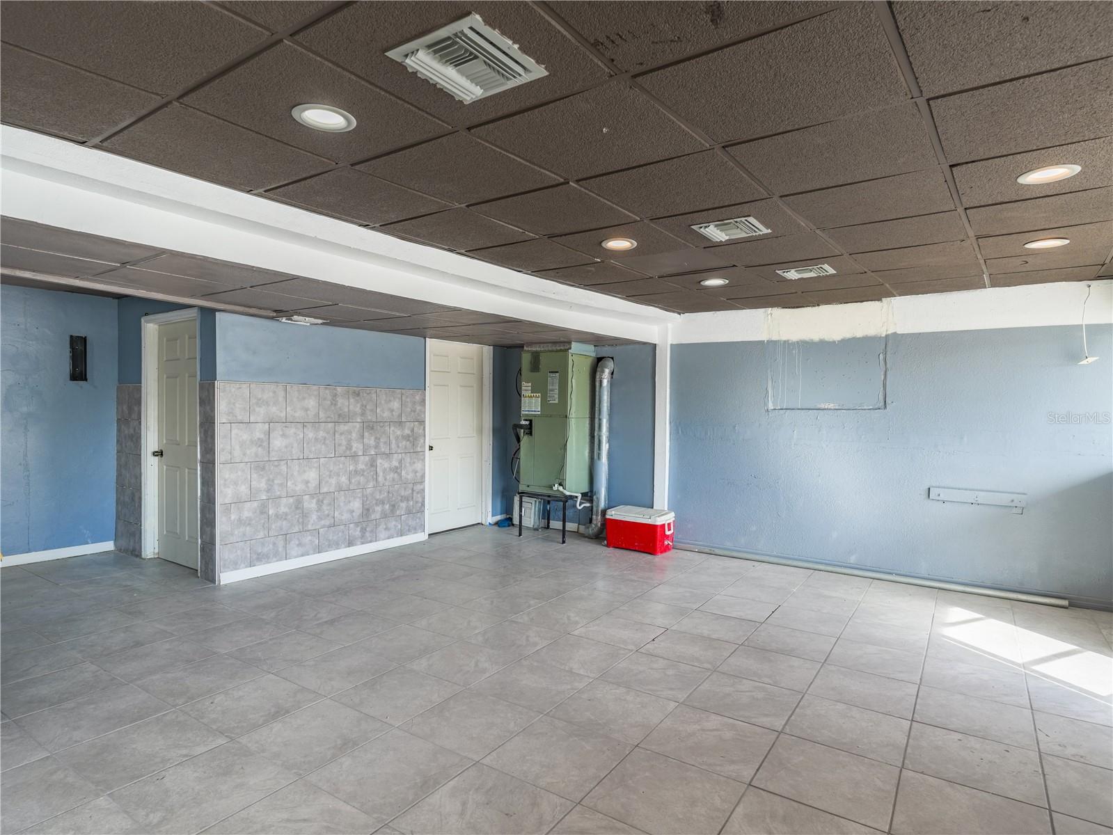 Image 8 of 11 For 409 Martin Luther King Boulevard Ne