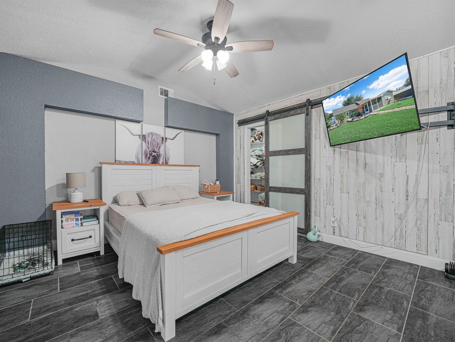 Image 13 of 45 For 611 Acacia Walk